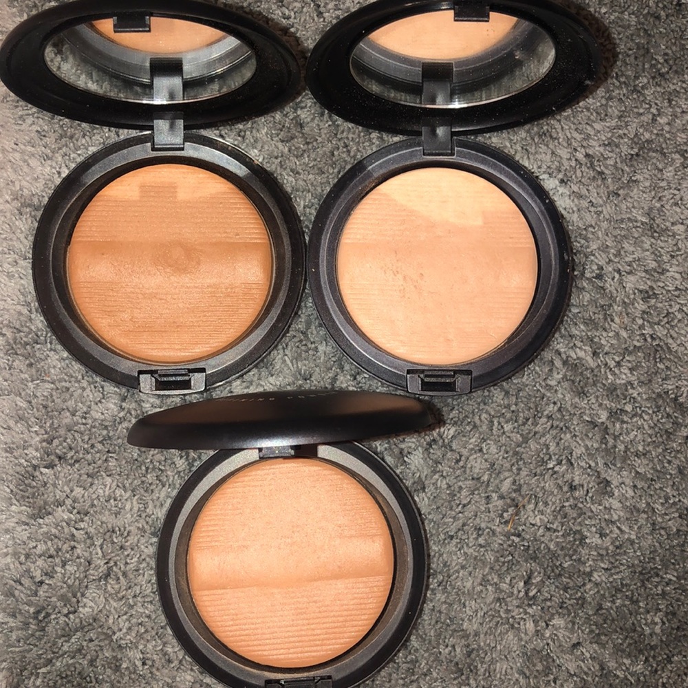 Mac Studio Sculpt Defining Powders